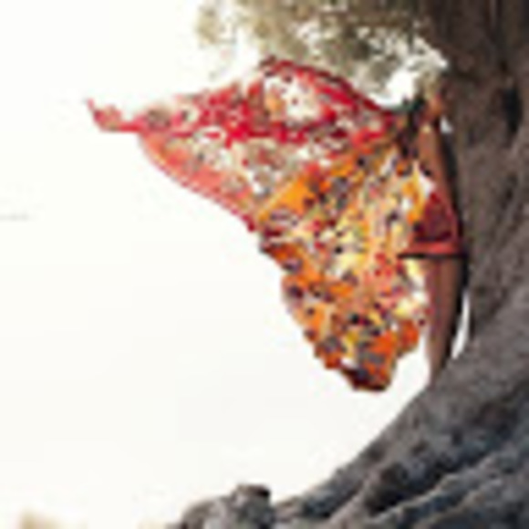 Meet your Posher, Thea! - Picture 1 of 1